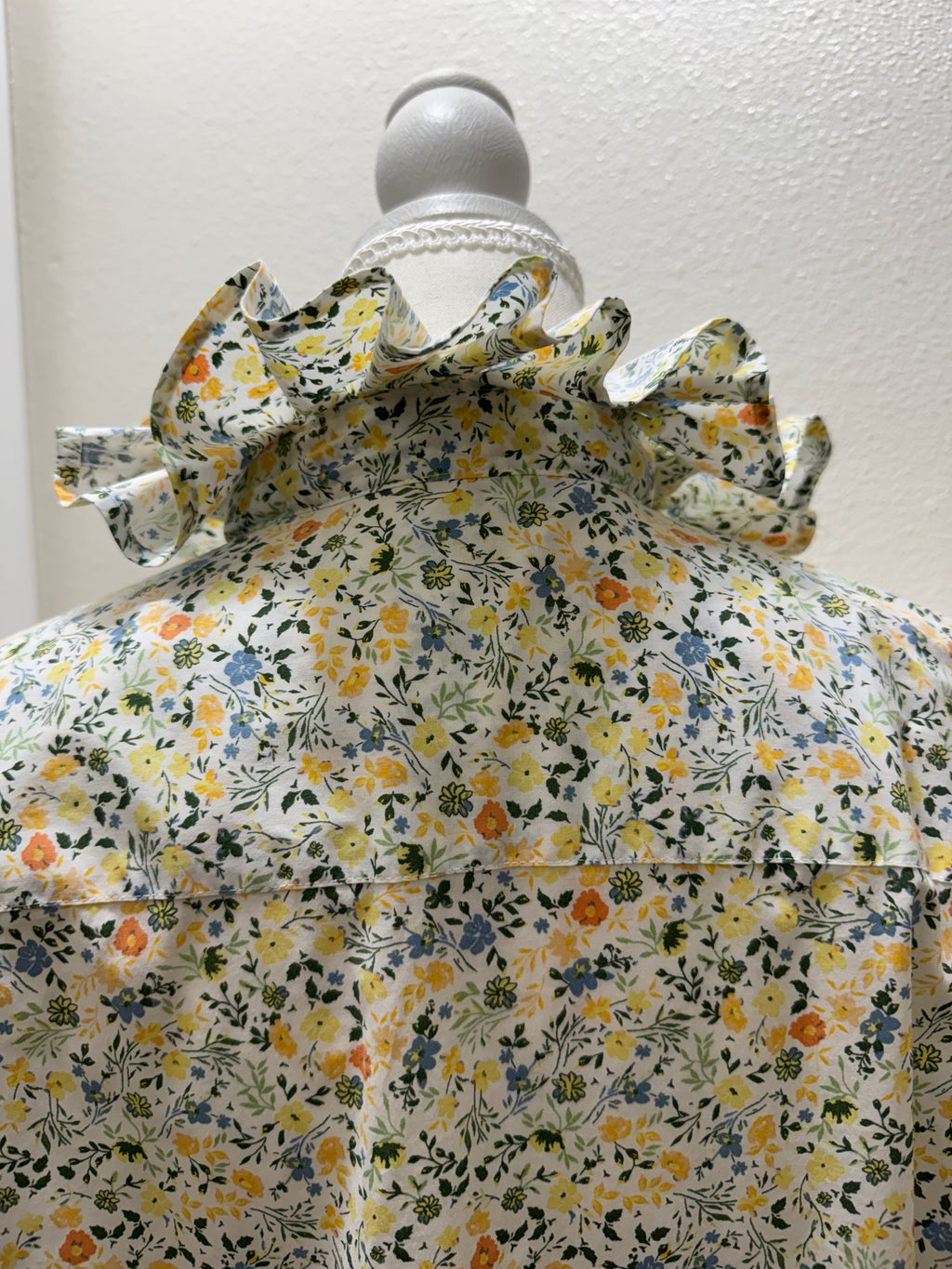 SOLD Eloise - Bar III Upcycled Mens Ruffle Collar Shirt - Spring Floral - Size XL