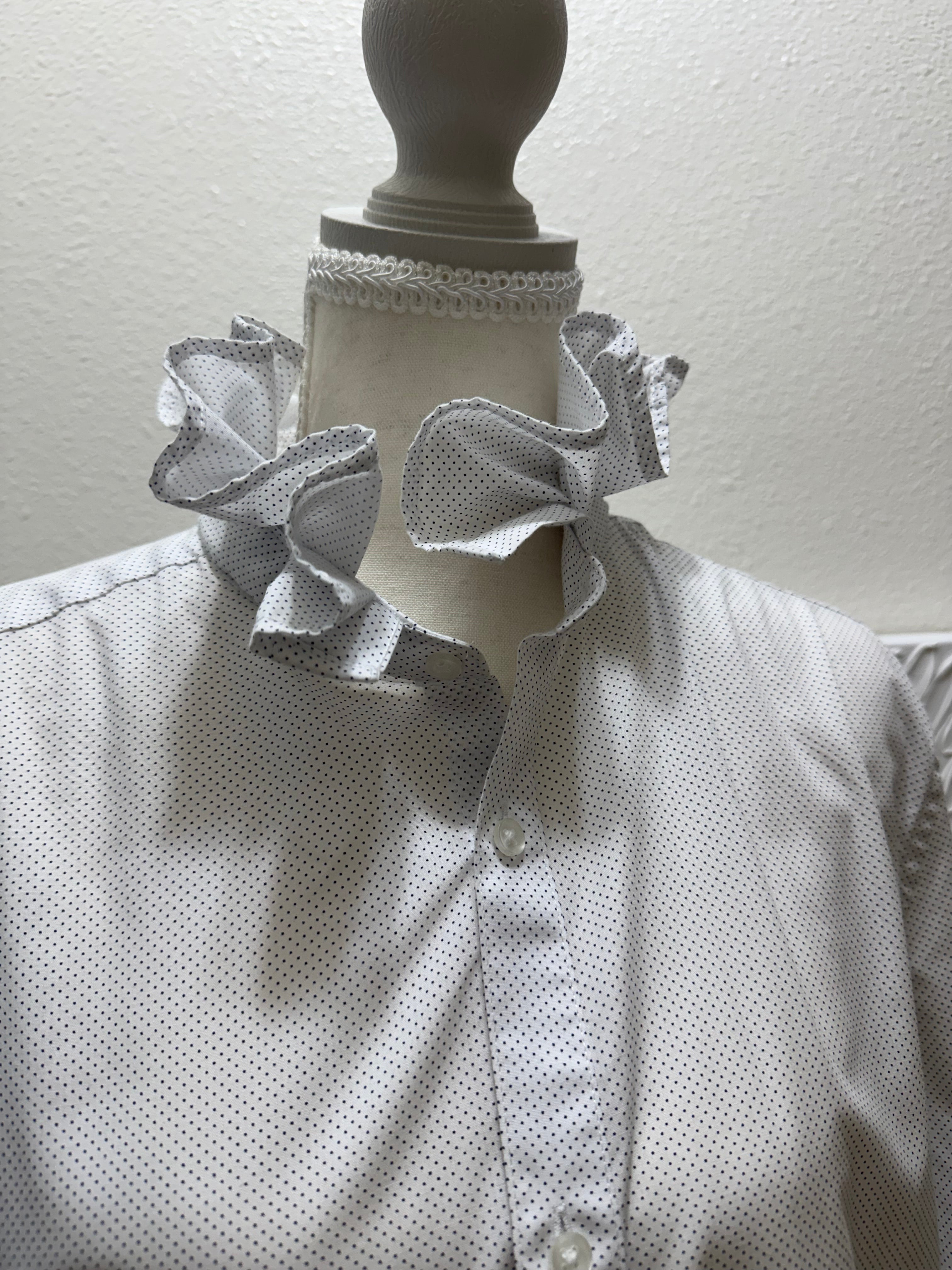 SOLD Marina - H&M Upcycled Mens Ruffle Collar Shirt - white with navy polka dots - Size Large/XL