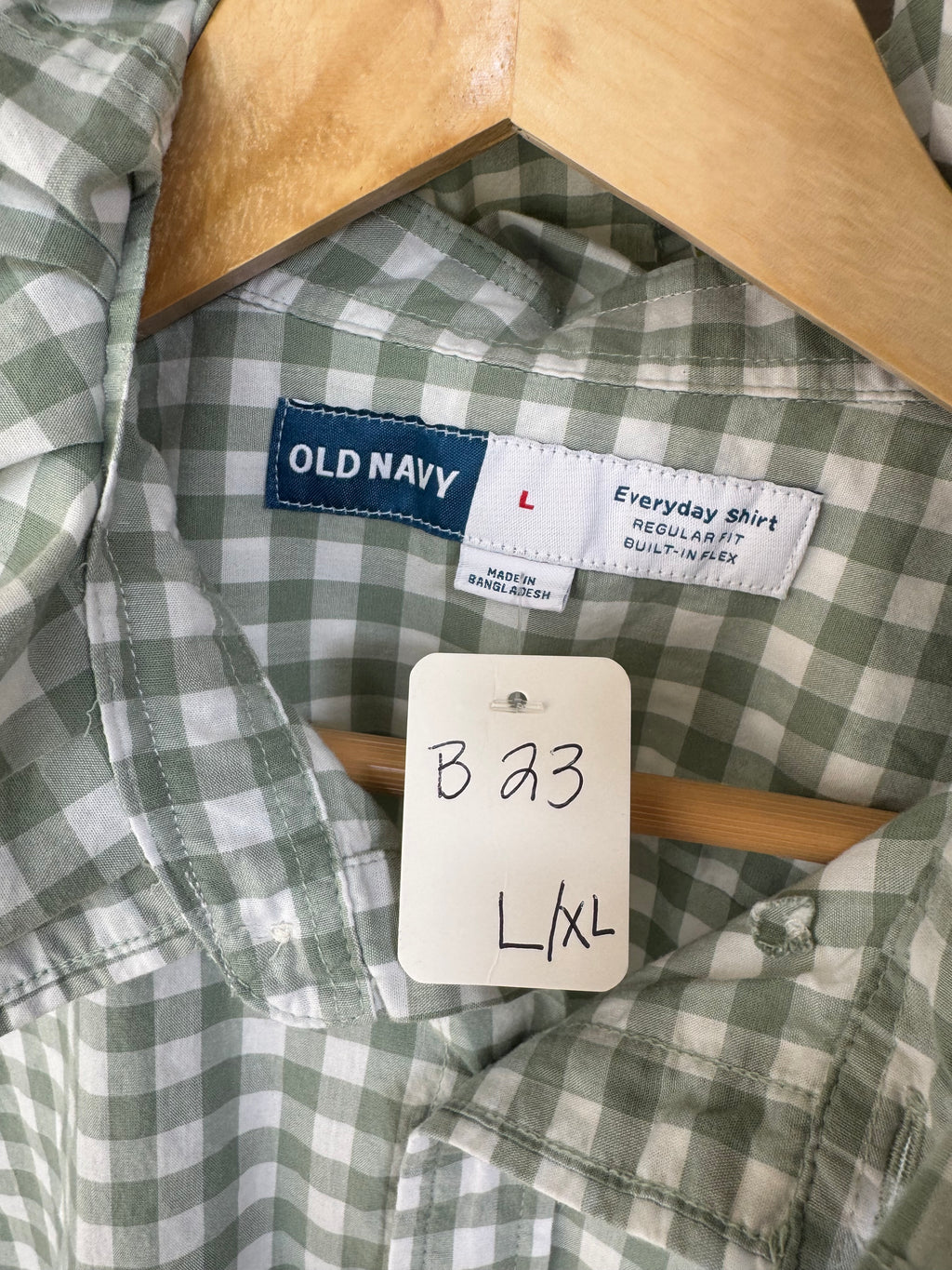 Greer -Old Navy Upcyled Mens Ruffle Collar Shirt - green gingham - Size Large / XL