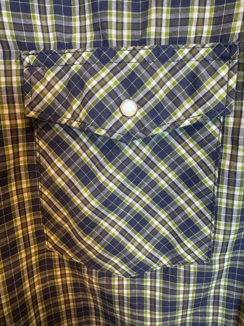 Pearl Snaps Vintage Gathered Short Sleeve Ruffle Collar dark blue and green - Large