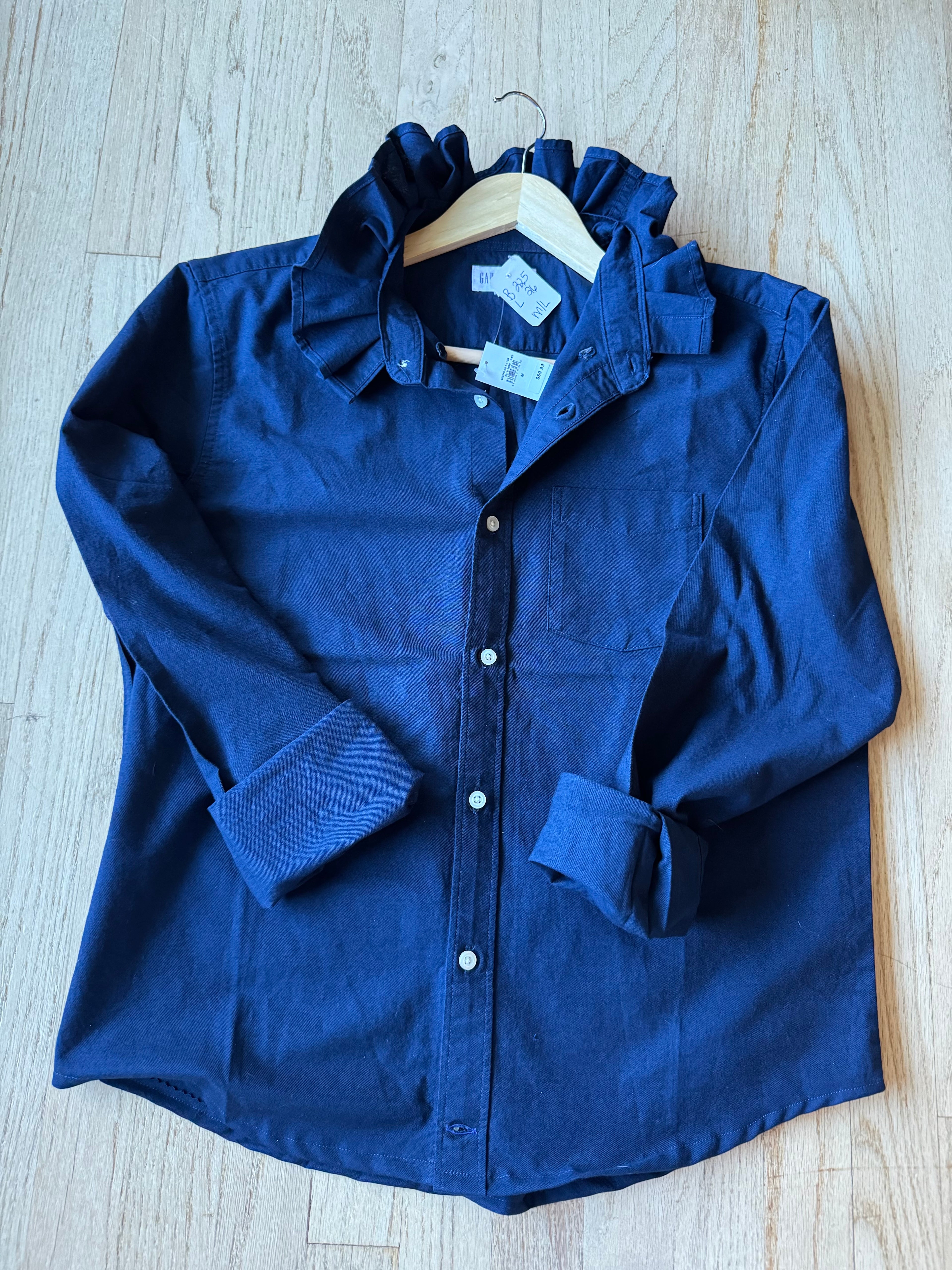 Basics - Brand New Gap Reworked Men’s Shirt with Ruffle Collar Chambray Women’s Size Medium/Large