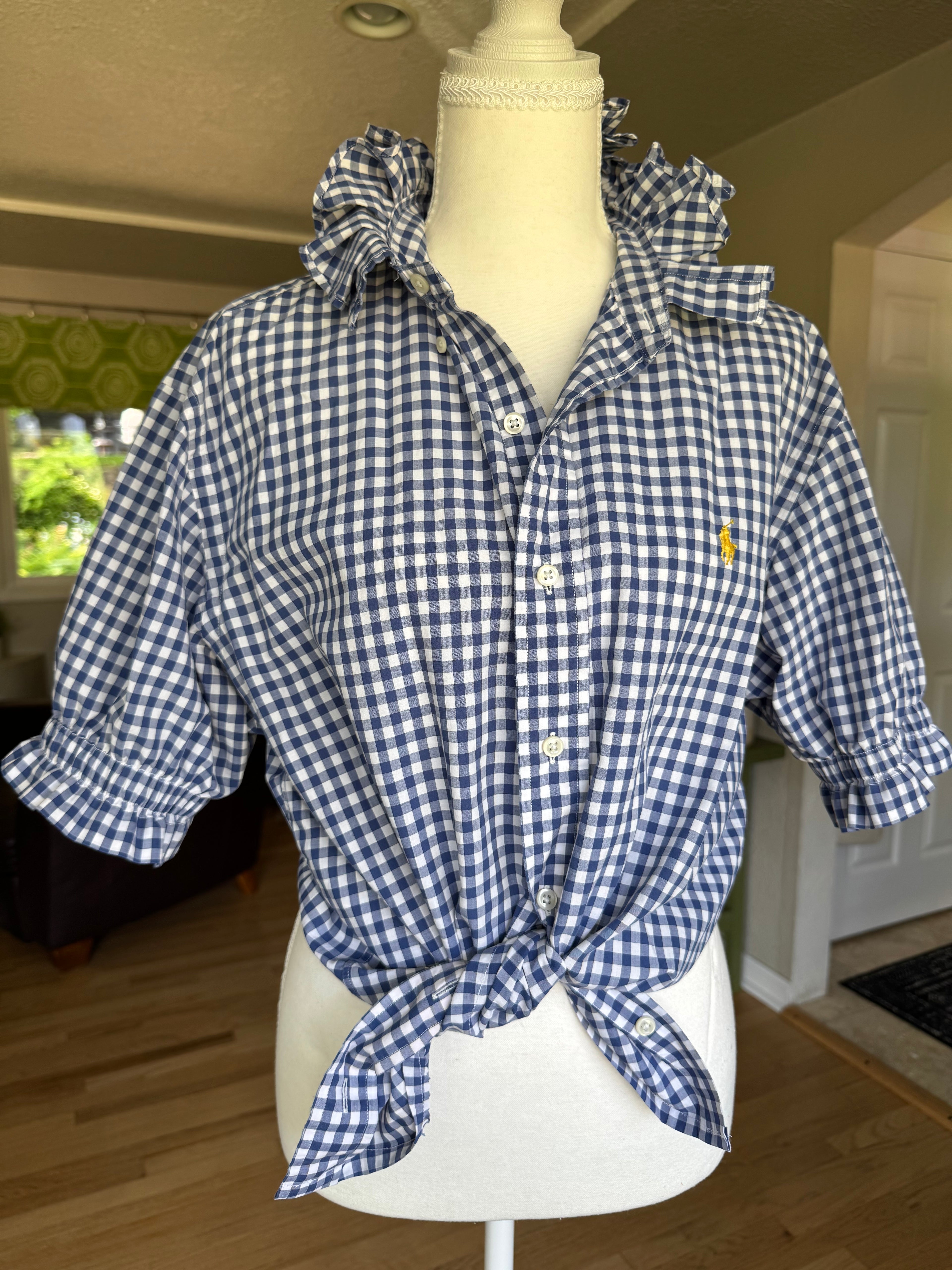 Ralph Lauren - Blue Gingham - Short  Sleeve - Ruffle Collar - Size Large/XL