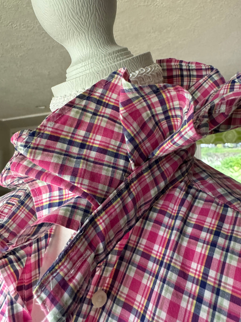 Ralph Lauren -Pink Plaid - Short Gathered Sleeve - Size Medium/Large