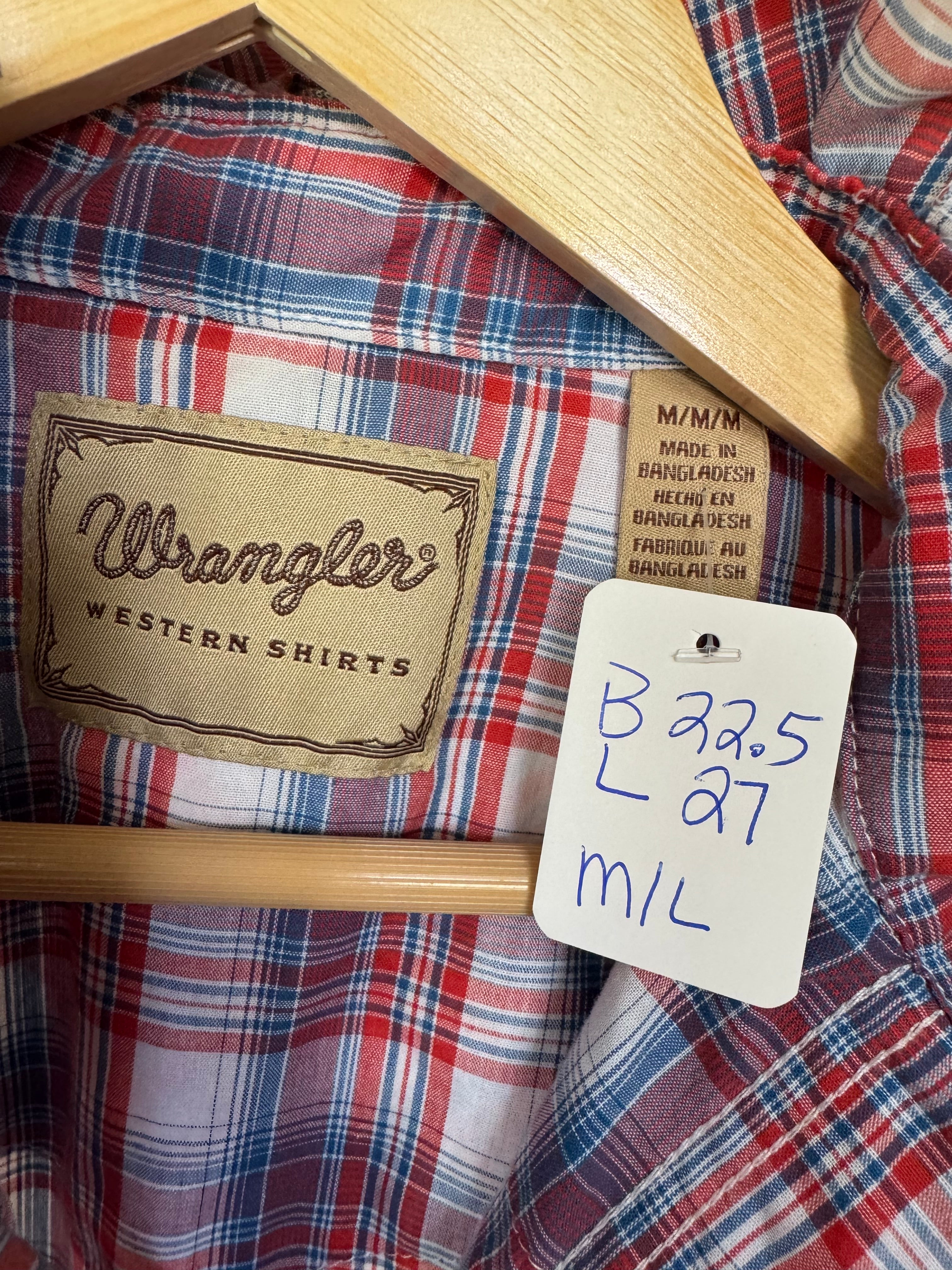 Red, White, Blue (denim too) - Wrangler - Short Sleeve Size Medium/Large