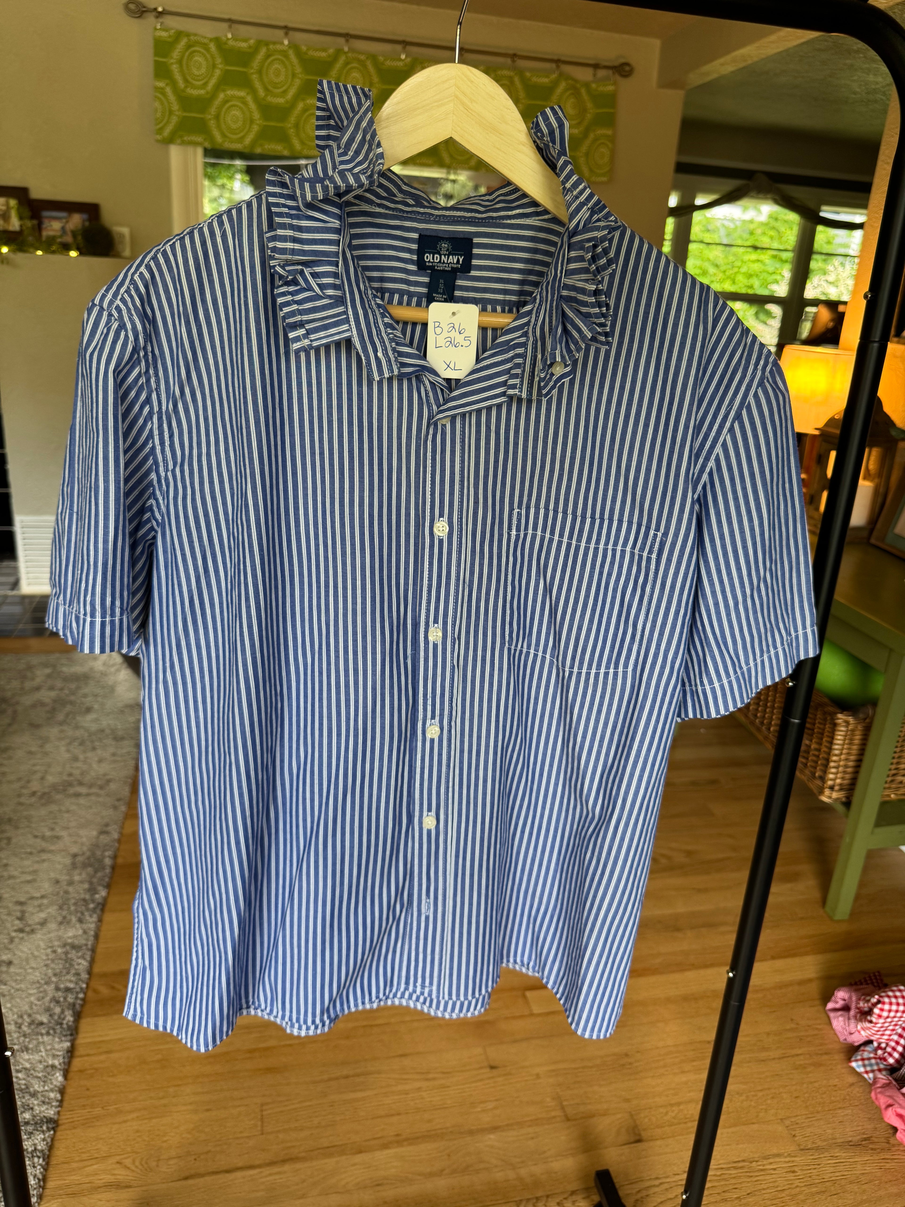 Red, White, Blue (denim too) - Old Navy - Short Sleeve Size XL