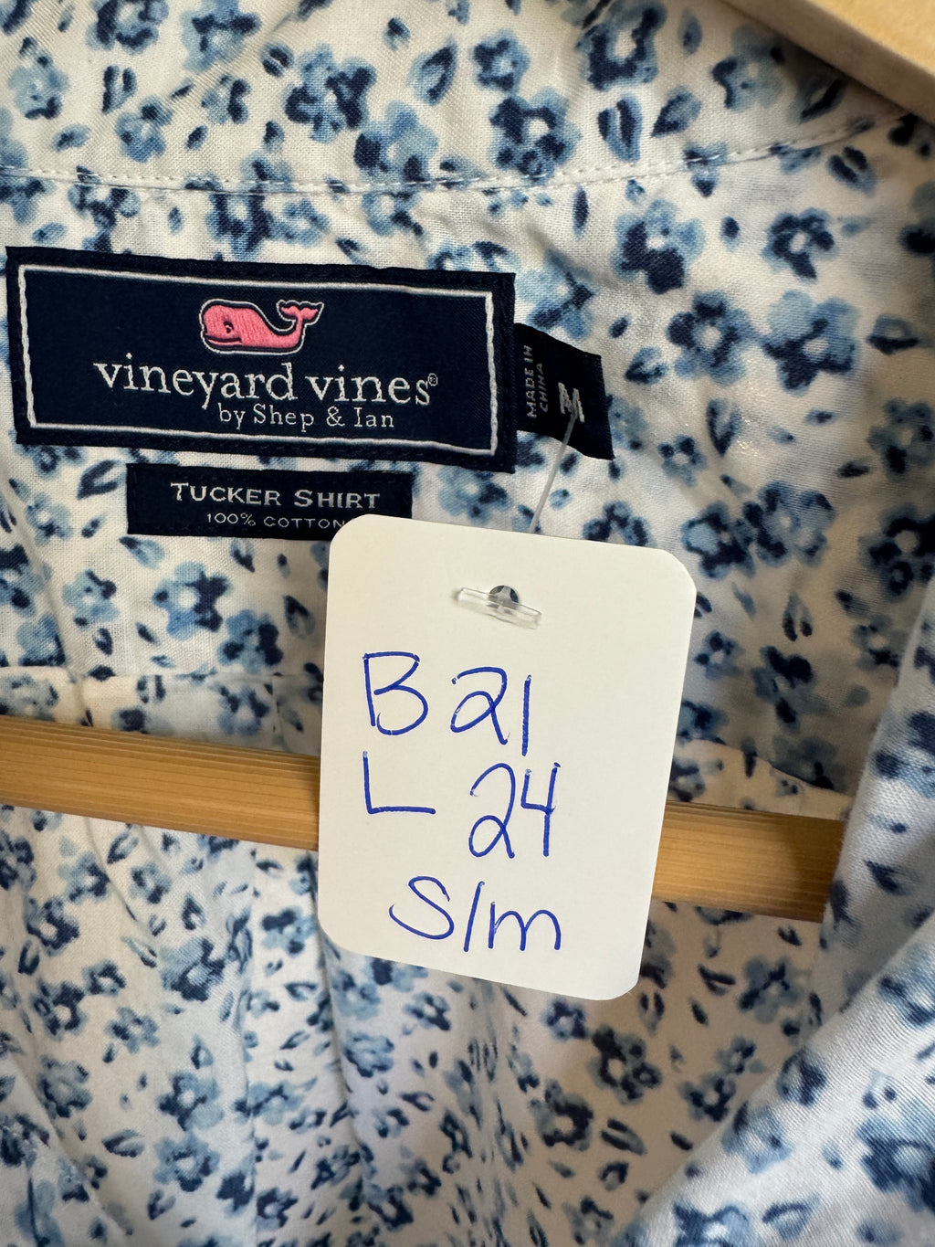Red, White, Blue (denim too) - Vineyard Vines - Short Sleeve Size Small/Medium