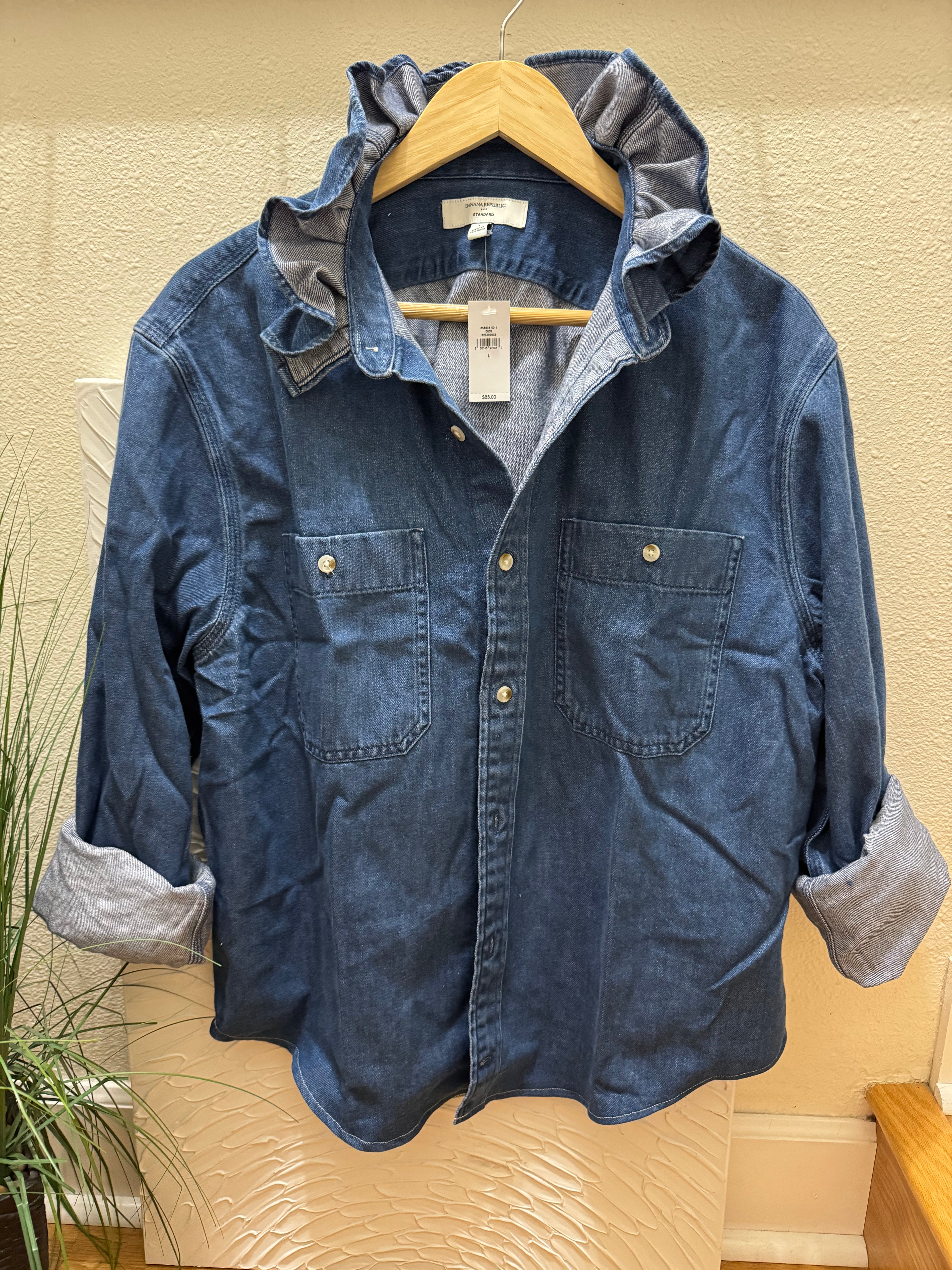 Brand New Banana Republic Denim Shirt - Dark Wash