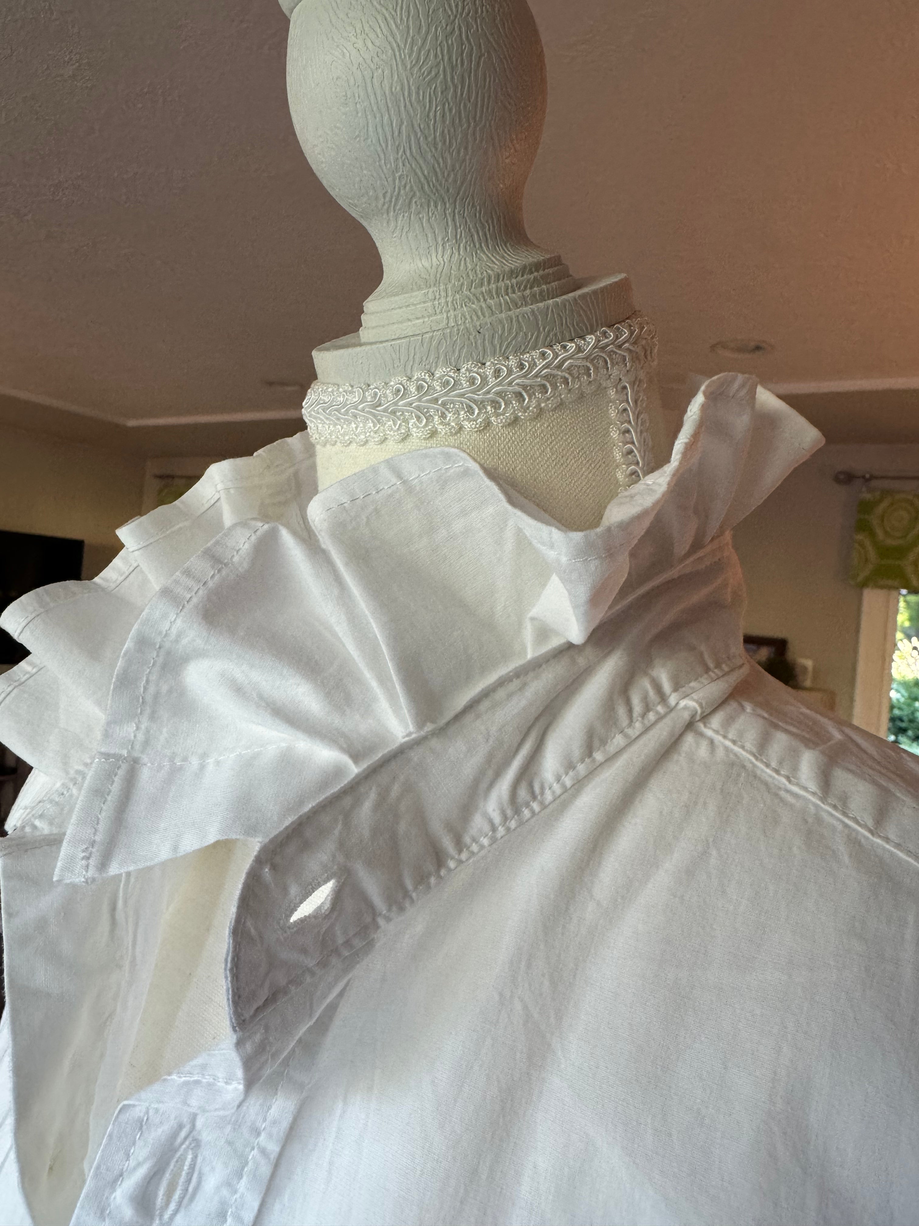White - Brand New Gap Upcycled Men's shirt with Ruffle Collar Short Sleeve