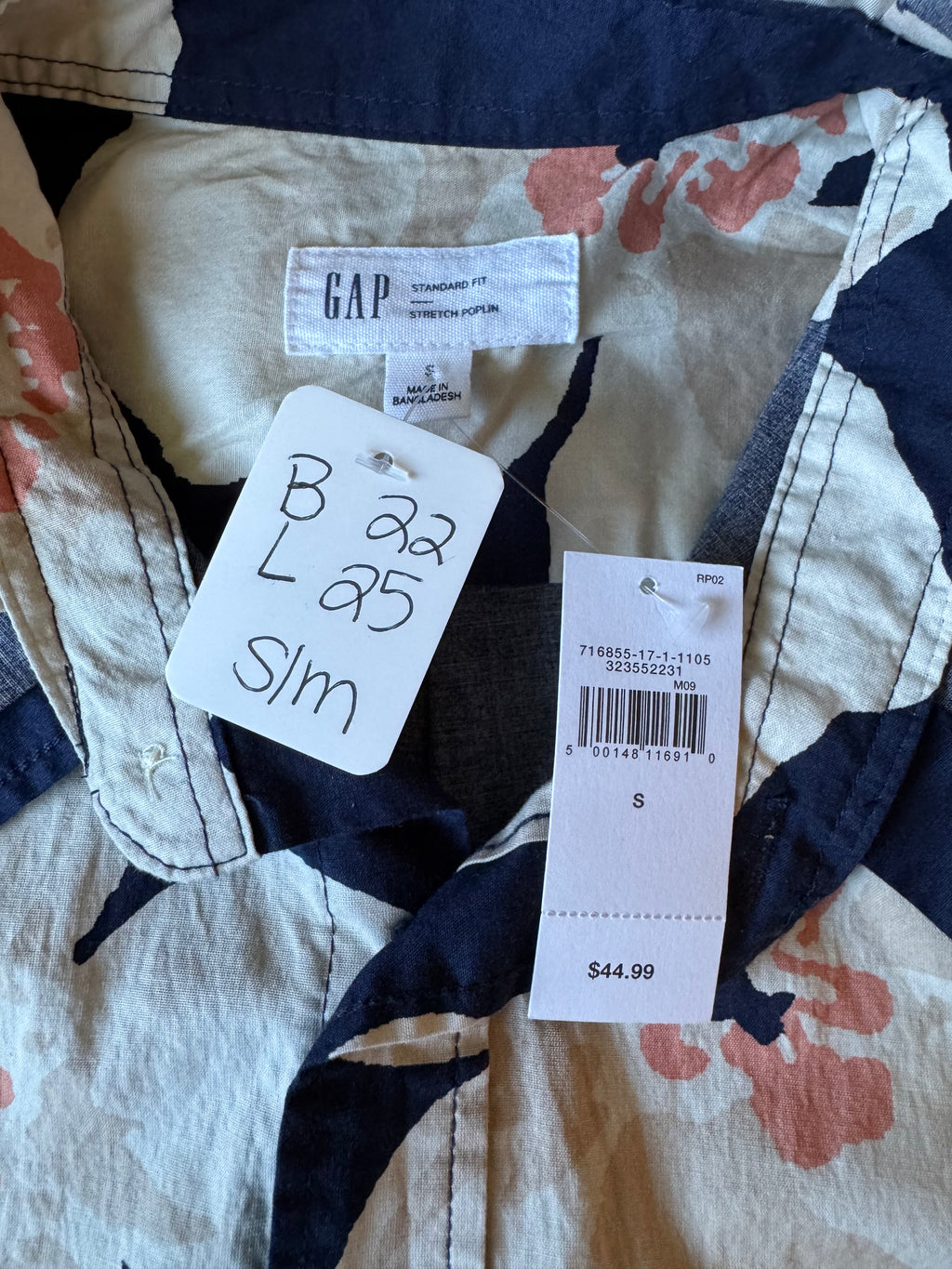 Navy Floral - Brand New Gap - Short Sleeve  - Size Small/Medium