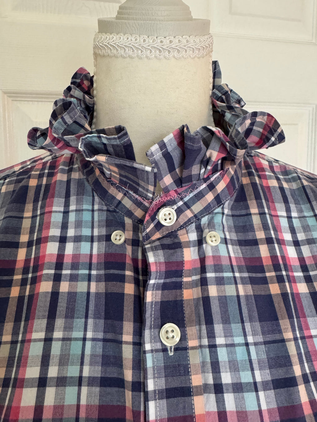 SOLD Bobbi - Banana Republic Mens Upcycled Ruffle Shirt - Plaid - Size Medium