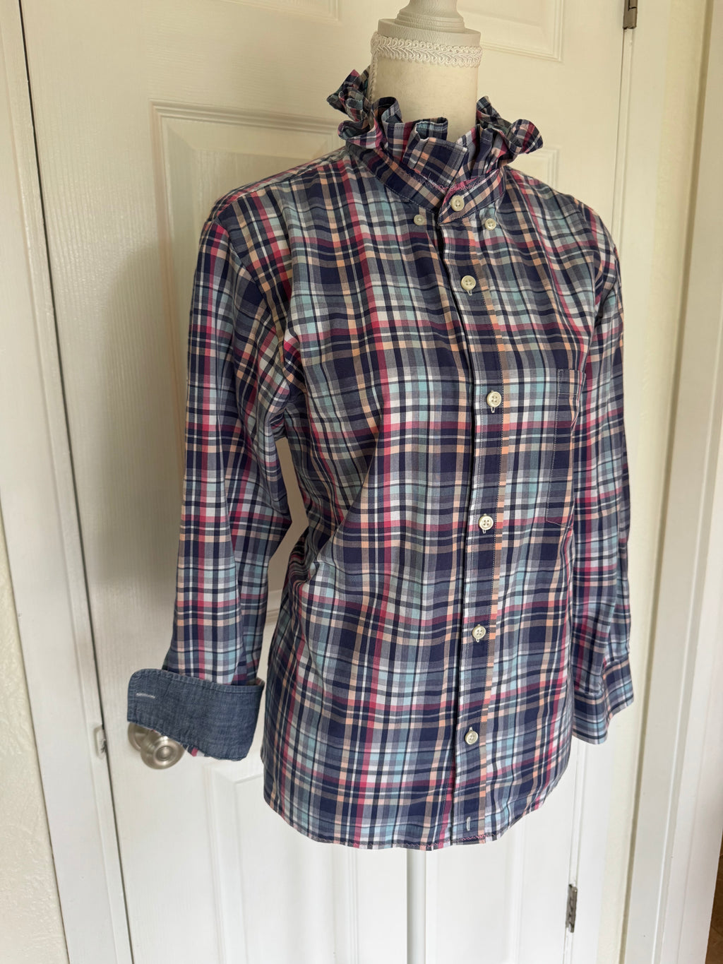 SOLD Bobbi - Banana Republic Mens Upcycled Ruffle Shirt - Plaid - Size Medium