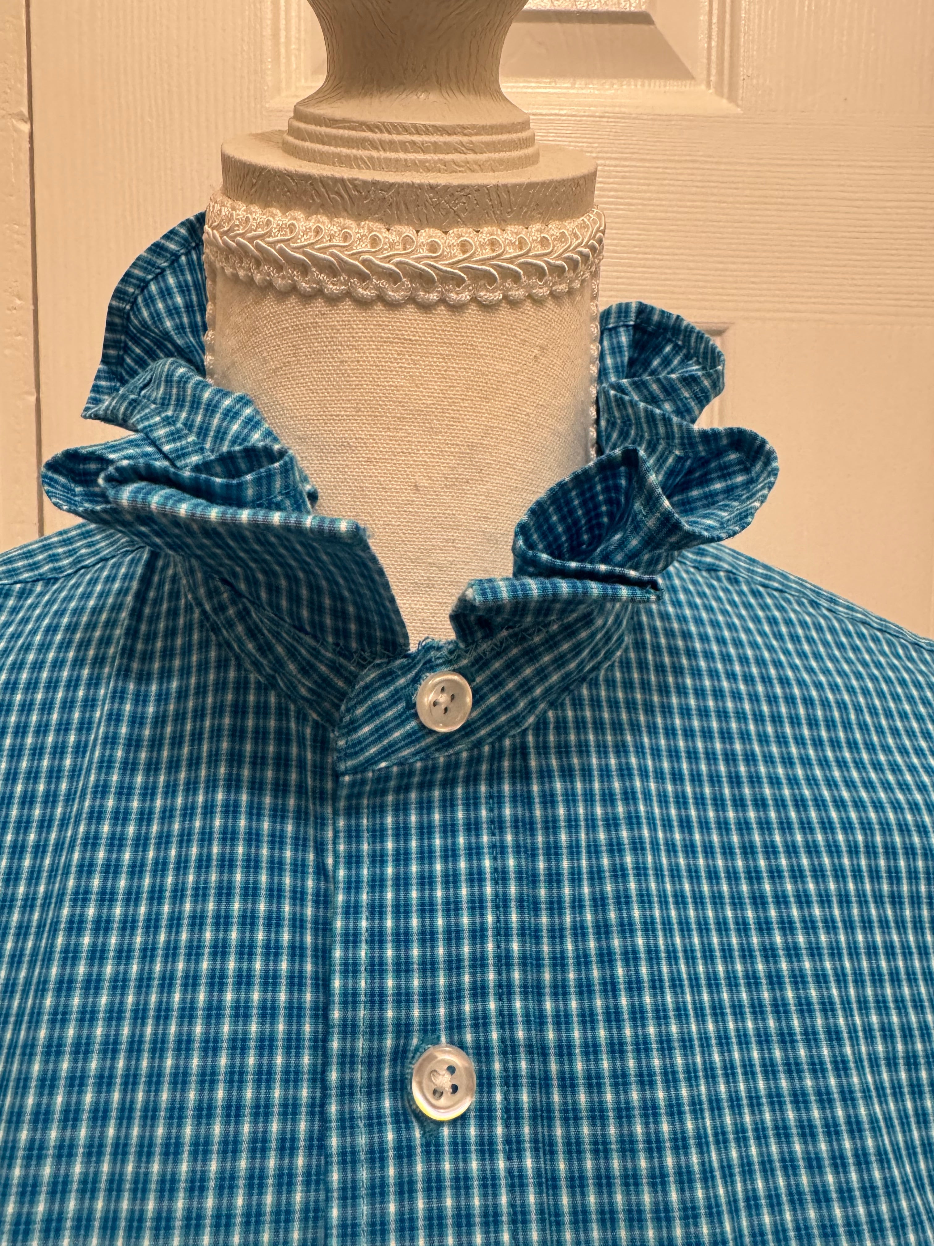 Bella - Haggar Men's Upcycled Ruffle Shirt - Blue checkered - size Small/Medium